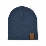 Mütze aus nachhaltigem RPET ideal für kalte Wintertage farbe blau Ansicht von vorne