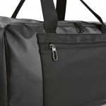 RPET-Sporttasche mit wasserabweisender Beschichtung farbe schwarz dritte Detailansicht