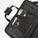 RPET-Sporttasche mit wasserabweisender Beschichtung farbe schwarz Detailansicht