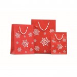 Kleine Tasche mit Schneeflocken Farbe Rot Stimmungsbild 3