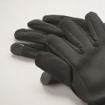 Taktile Handschuhe im sportlichen Look aus Polyester für die Smartphone-Nutzung Farbe schwarz drittes Detailbild