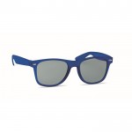 Klassische Sonnenbrille mit recyceltem Gestell Farbe blau