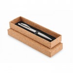 Metallischer Kugelschreiber in Kasten aus Kork Farbe Mattsilber