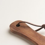 Servierbrett aus Akazienholz mit Griff und PU-Kordel Farbe holzton viertes Detailbild