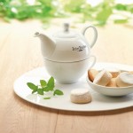 Set mit Teekanne und Tasse bedrucken Farbe weiß Stimmungsbild mit Druck