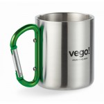 Tassen aus Metall mit Karabinerhenkel Farbe grün Ansicht mit Logo 2
