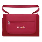 Picknickdecke in einer Tasche als Werbemittel Farbe rot Ansicht mit Logo 1