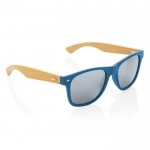 Sonnenbrille aus reyceltem Plastik und Bambus Farbe blau