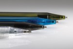 Kugelschreiber aus transparentem RPET bedrucken Farbe blau Lifestyle-Bild