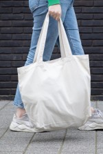 Tasche mit kleinen Taschen aus recyceltem Canvas, 240 g/m2 Farbe gebrochen weiß Lifestyle-Bild