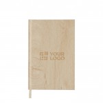 Notizbuch mit Cover aus Holz und gestreiften Blättern, A5 farbe hellbraun Ansicht mit Druckbereich