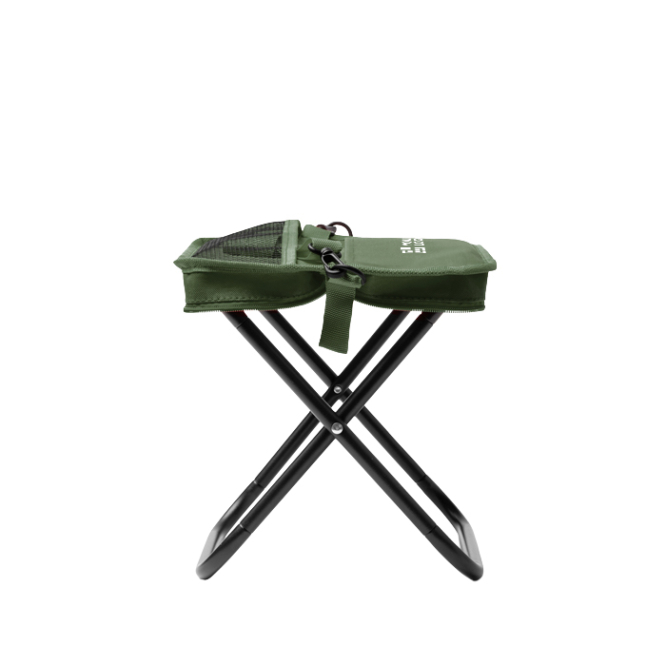 Kompakter Klappstuhl aus Polyester mit Hülle und Taschen