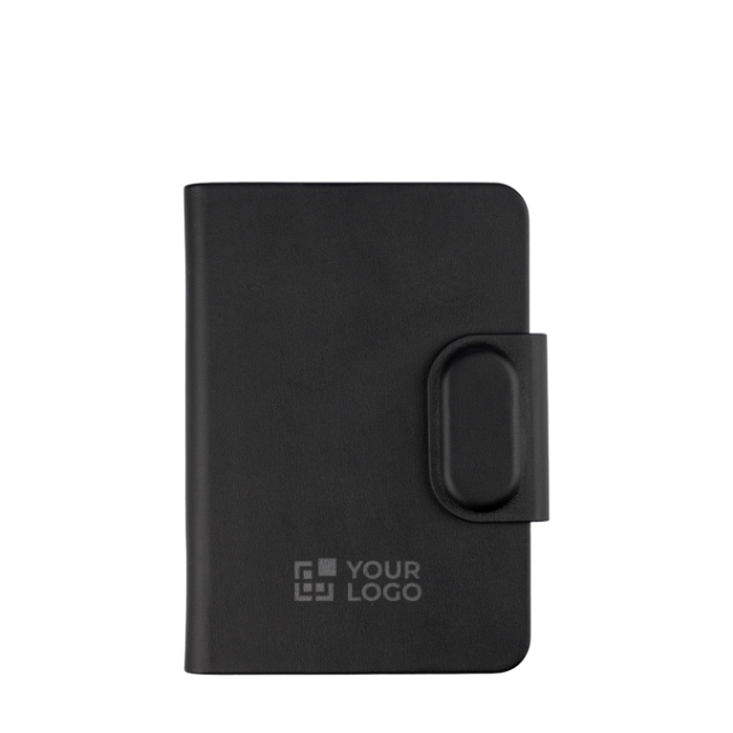 Reisepasshülle aus recyceltem Kunstleder mit integriertem Tracker