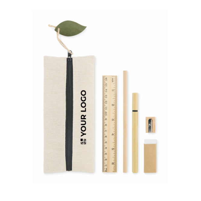 Schreibset in Jutebeutel mit verschiedenen Schulutensilien