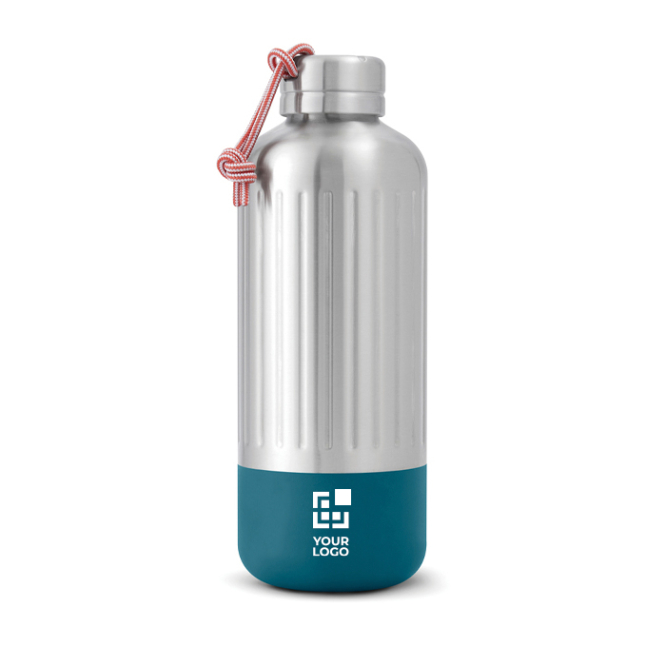 Große Thermoflasche aus Stahl der Marke Black+Blum, 850 ml