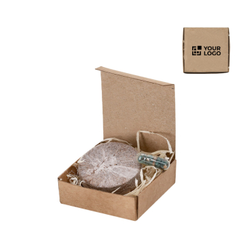 Recycelter Karton mit Wildsamen und pflanzbarem Substrat