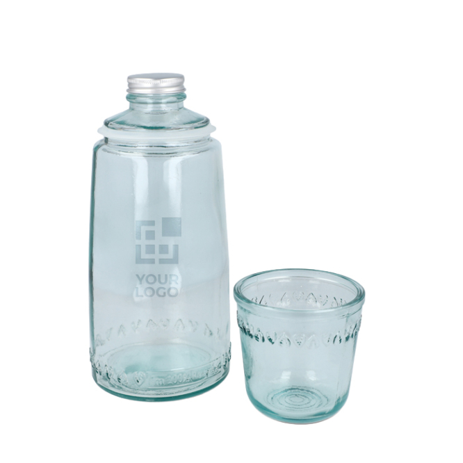 Karaffe aus Europa mit Metallverschluss und Glas 1 L